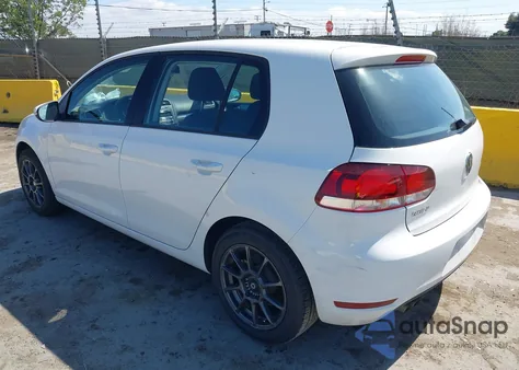 2013 Volkswagen Golf из США, поврежденный, VIN WVWDB7AJ7DW119324